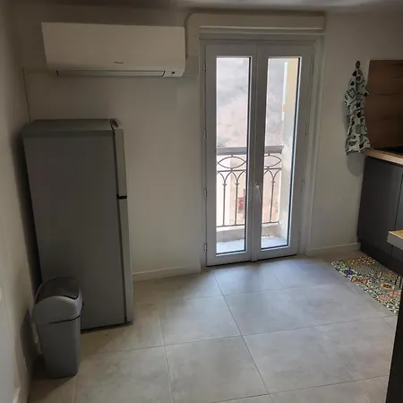 T2 - Centre - A Deux Pas Des Halles * セット